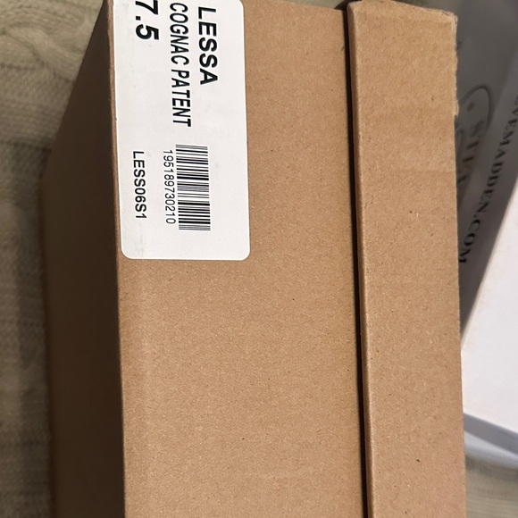 Steve Madden Women's Cognac Patent Platform Heels - Picture 9 of 9